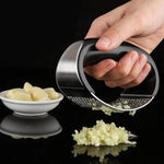 Stainless Steel Ring Garlic Press Household Manual Garlic Press with Box Garlic Grinder Crusher